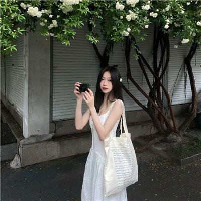 侍卿衣